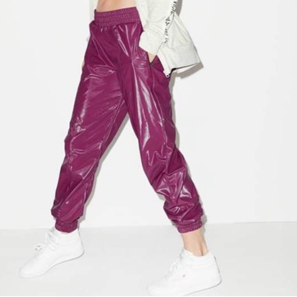 Victoria’s Secret Sport Joggers Vinyl Shiny Faux Leather Maroon XS Extra Small - Picture 1 of 11